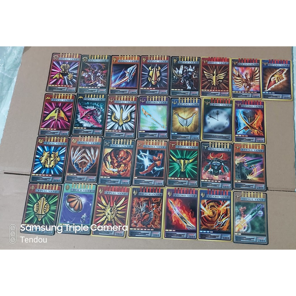 Đồ Chơi Deck Kamen Rider Ryuki - Siêu Nhân Phi Long