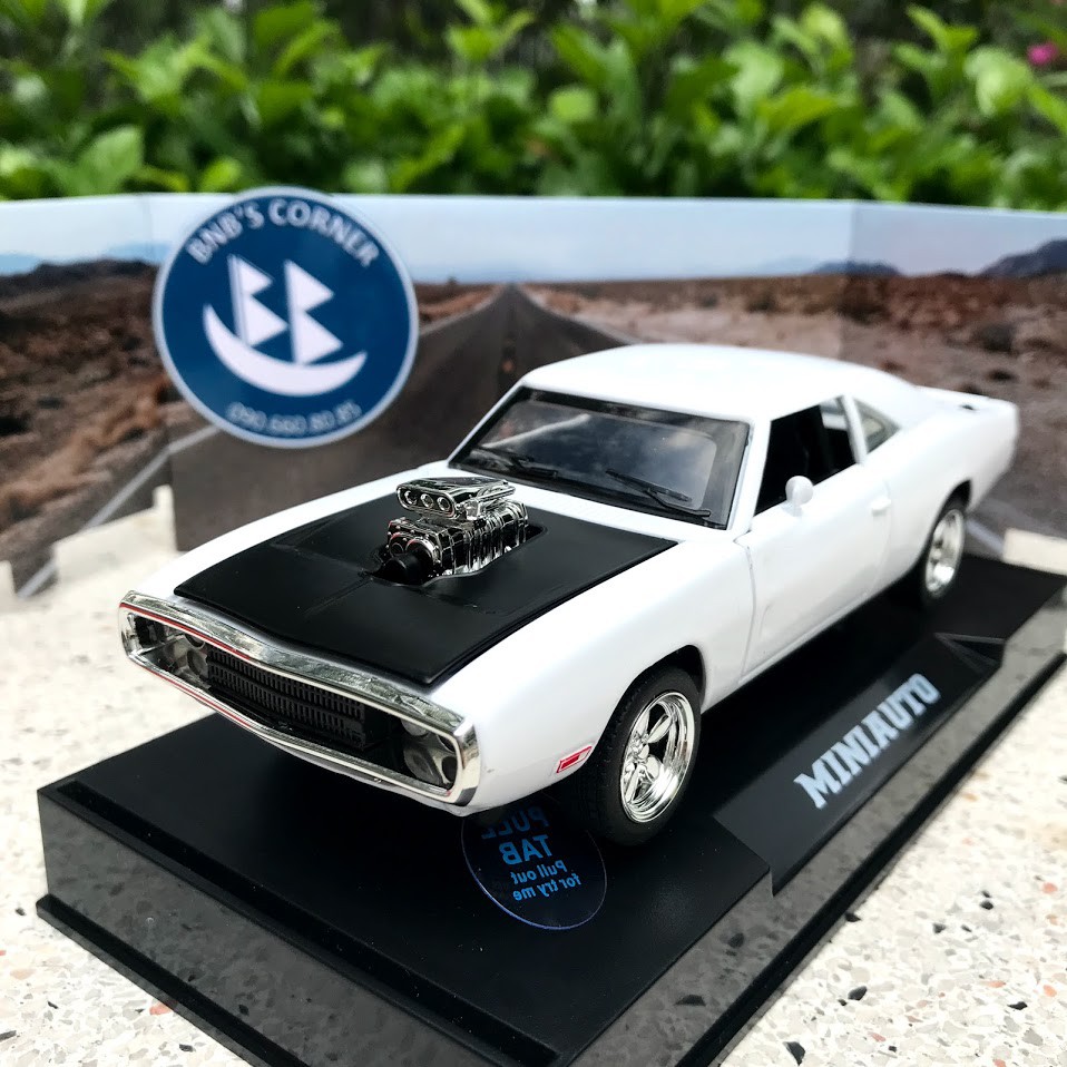 Xe mô hình 1970 Dodge Charger R/T tỷ lệ 1:32 hãng Mini Auto - Full box