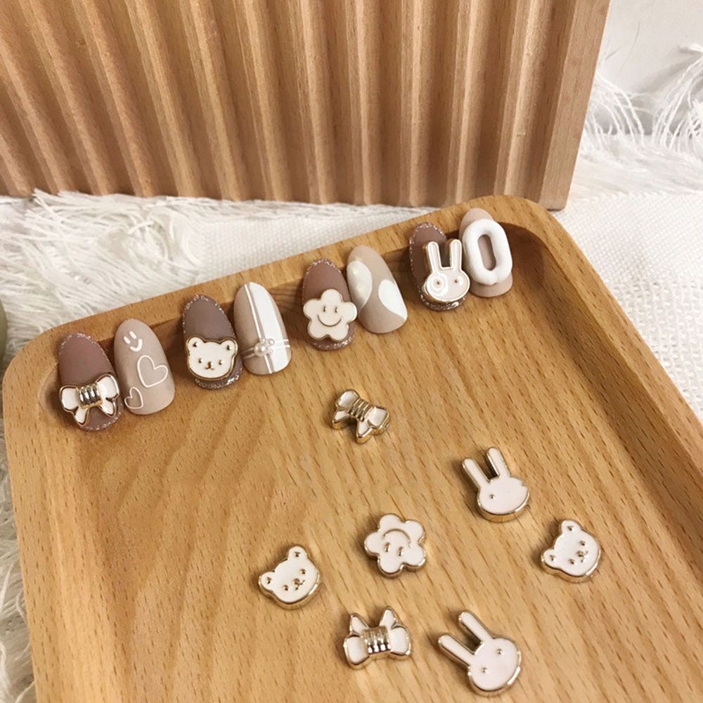 Bộ 5 Phụ Kiện Trang Trí Móng Nghệ Thuật Hình Mặt Cười/ Bông Hoa/ Thỏ/ Gấu 3d Dễ Thương Phong Cách Hàn Quốc