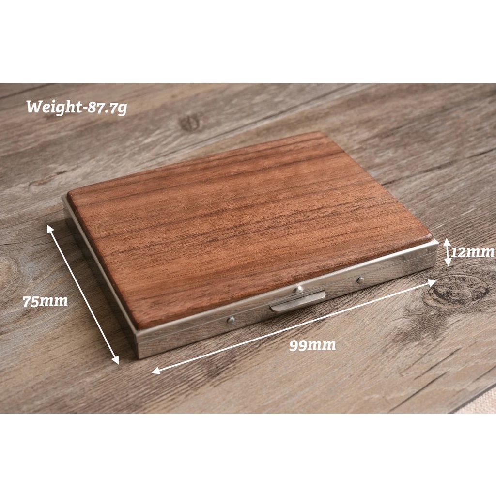Hộp đựng thuốc lá Thegioipuzzle được khắc tên và thiết kế miễn phí theo yêu cầu