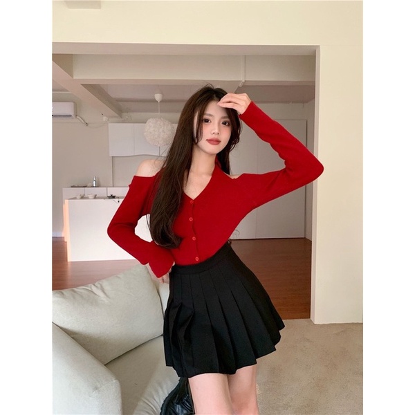 SET ÁO KHOÉT VAI TAY DÀI + CHÂN VÁY XẾP LY