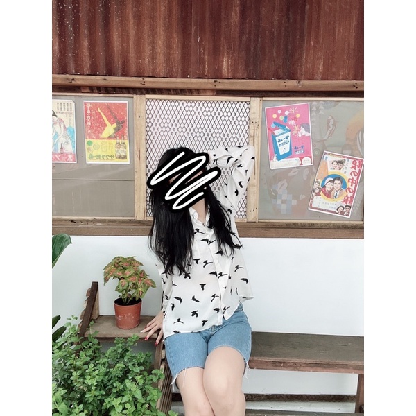 Áo sơ mi hoạ tiết