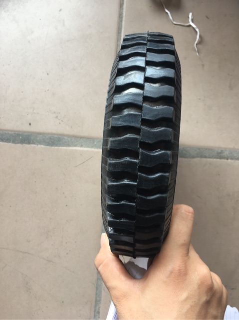 Bánh xe đỏ phi 200