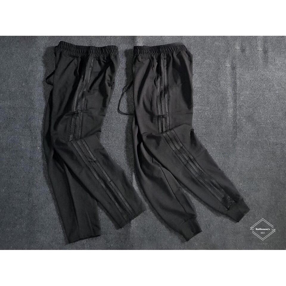[Mã SKAMSALEP6 giảm 10% TỐI ĐA 100K đơn150K] Quần Jogger Đen 3 Sọc Đen Thế Thao Nam Nữ | BigBuy360 - bigbuy360.vn