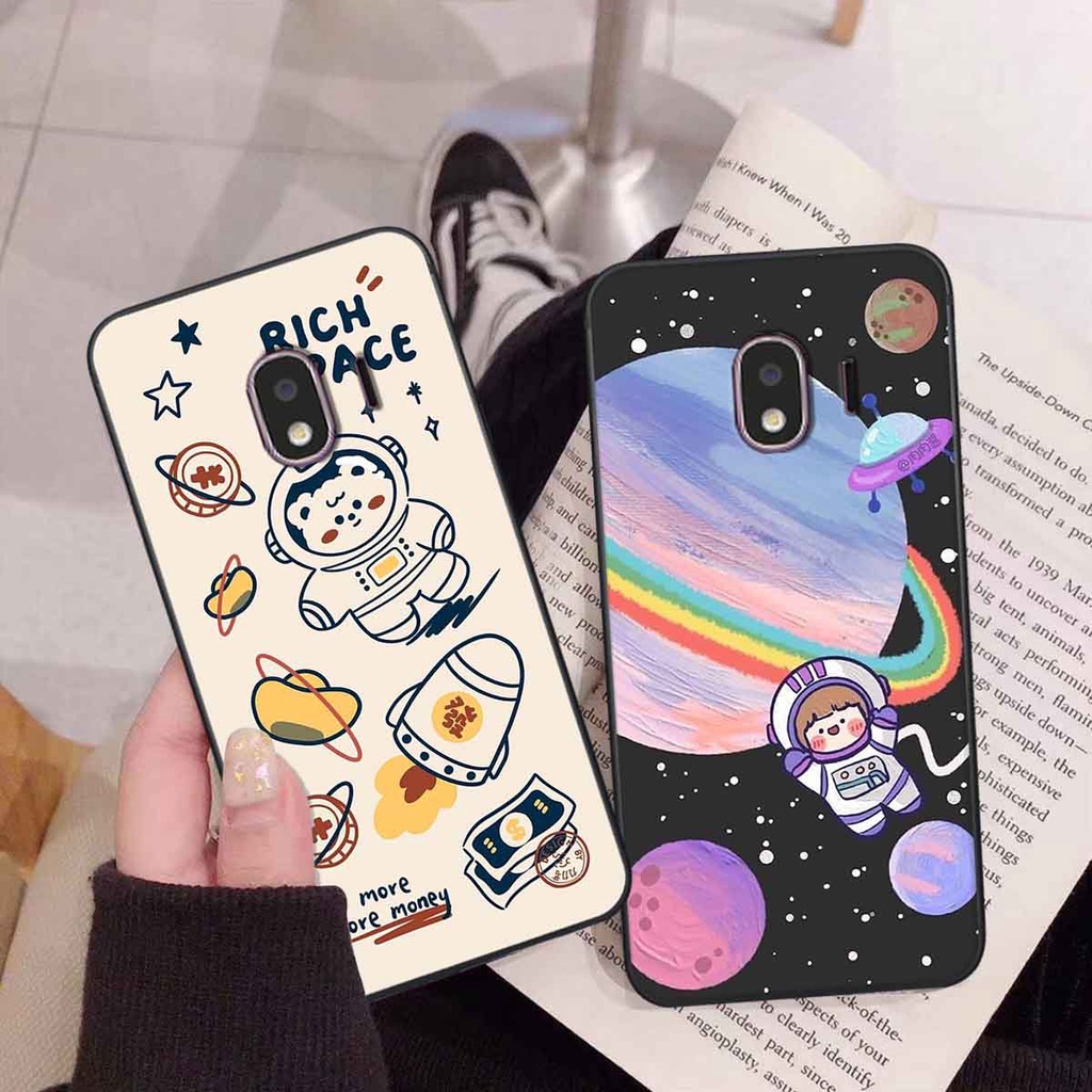 Ốp Samsung J4 2018 in hình vũ trụ, phi hành gia bầu trời cute dễ thương
