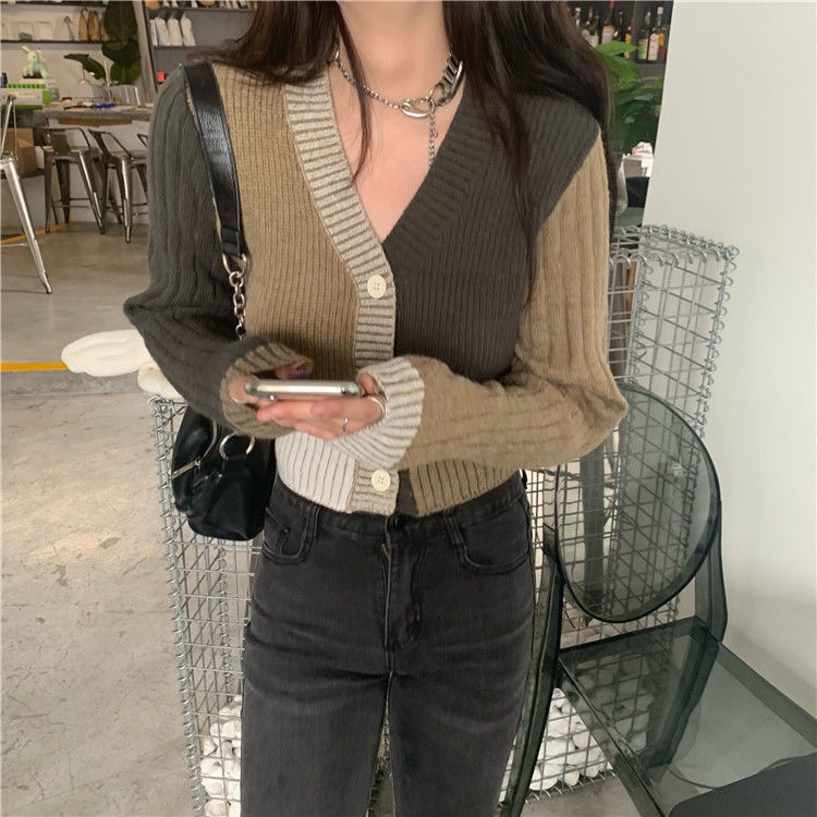 ÁO LEN CROPTOP DÀI TAY CÀI KHUY PHỐI MÀU CỰC XINH ULZZANG