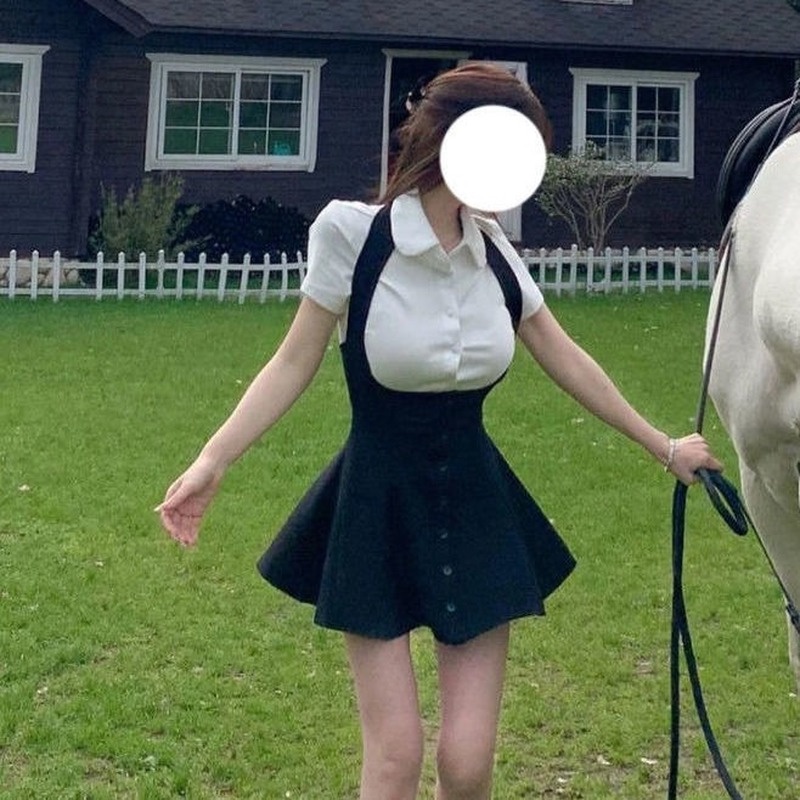 Set Áo Sơ Mi Polo Ngắn Tay Và Đầm Yếm Nhỏ Thời Trang Mùa Hè 2022 Mới Cho Nữ