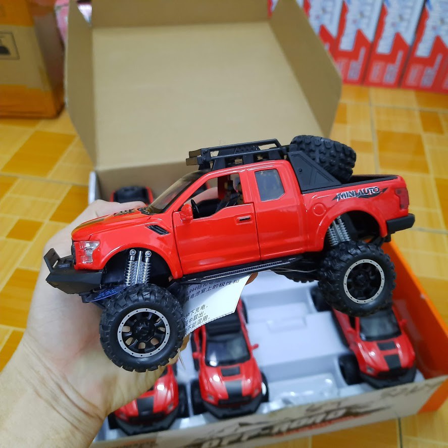 Xe mô hình ford offroad 1:32 đồ chơi trẻ em bằng hợp kim nhựa có đèn và âm thanh mở được cửa xe