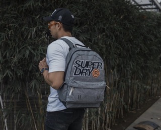 Balo superdry cute