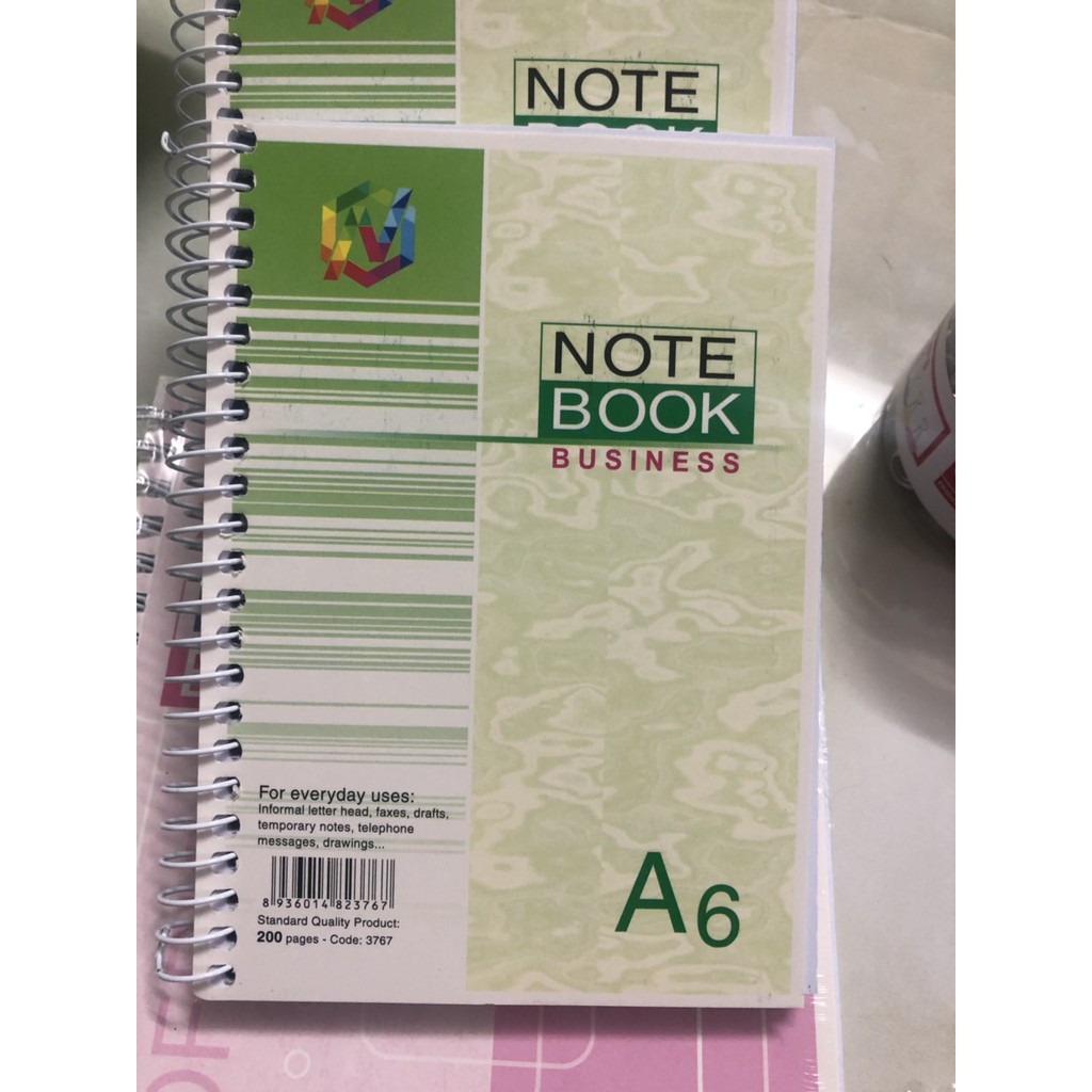 XỔ LÒ XO NOTE BOOK A6 HẢI TIẾN 200 TRANG 3767