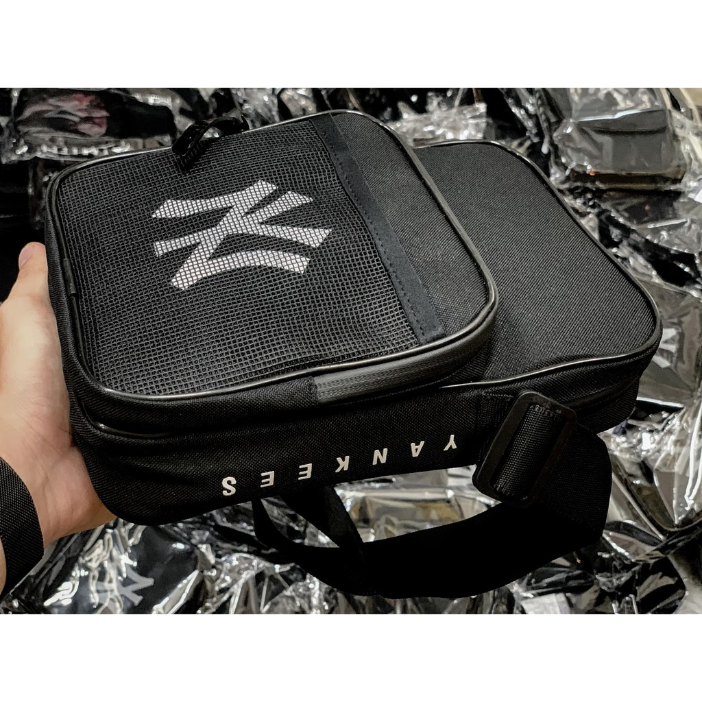 Túi đeo chéo Yankees mini bag dây kéo chống thấm nước | BigBuy360 - bigbuy360.vn