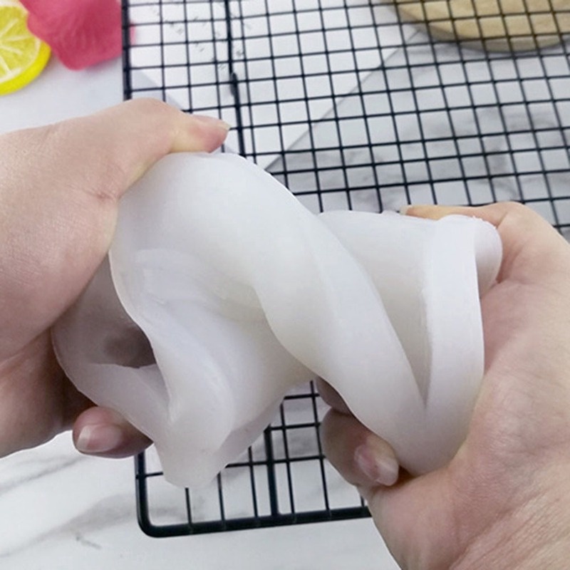 Khuôn Silicone Làm Đá Hình Con Gấu