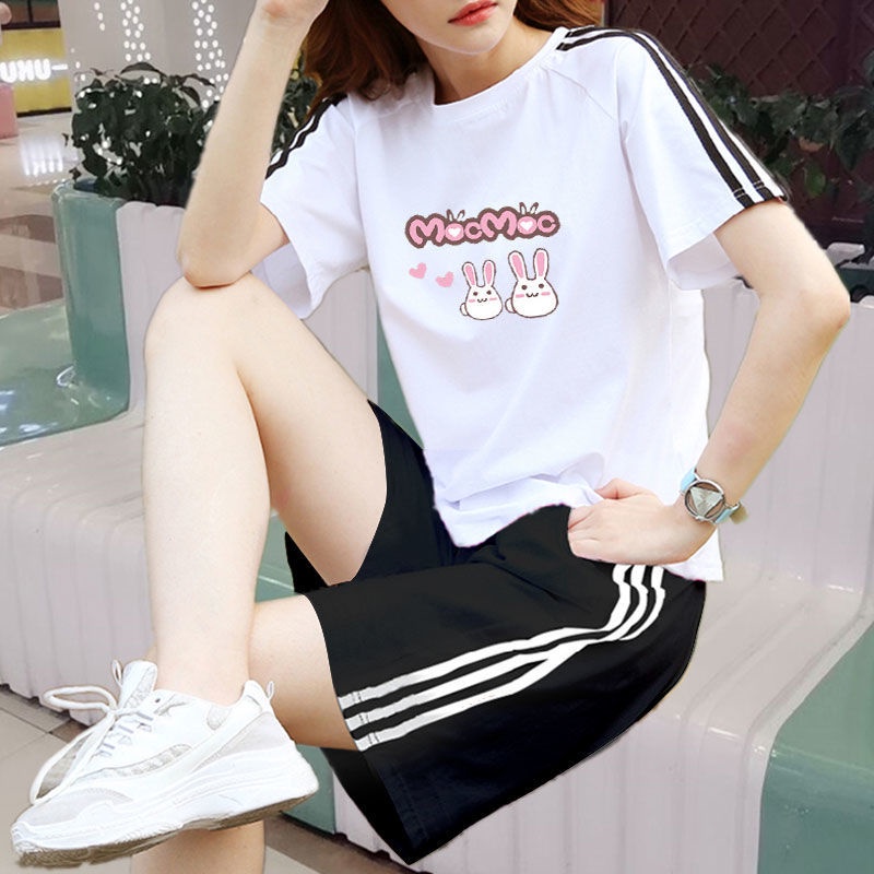 Bộ đồ thể thao hai món áo thun tay ngắn dáng rộng bằng vải cotton thời trang mùa hè hàng mới dành cho bạn nữ