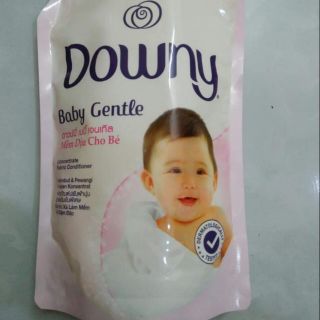 Nước xả vải Downy cho bé 800ml