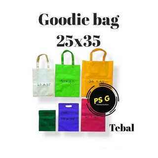 Image of spunbond goodie bag 25x35 (Lusin)