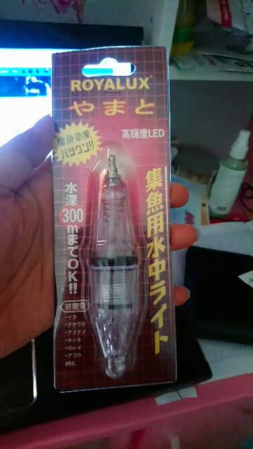 ĐÈN NHÁY DỤ CÁ MỰC LOẠI THẢ SÂU DƯỚI NƯỚC