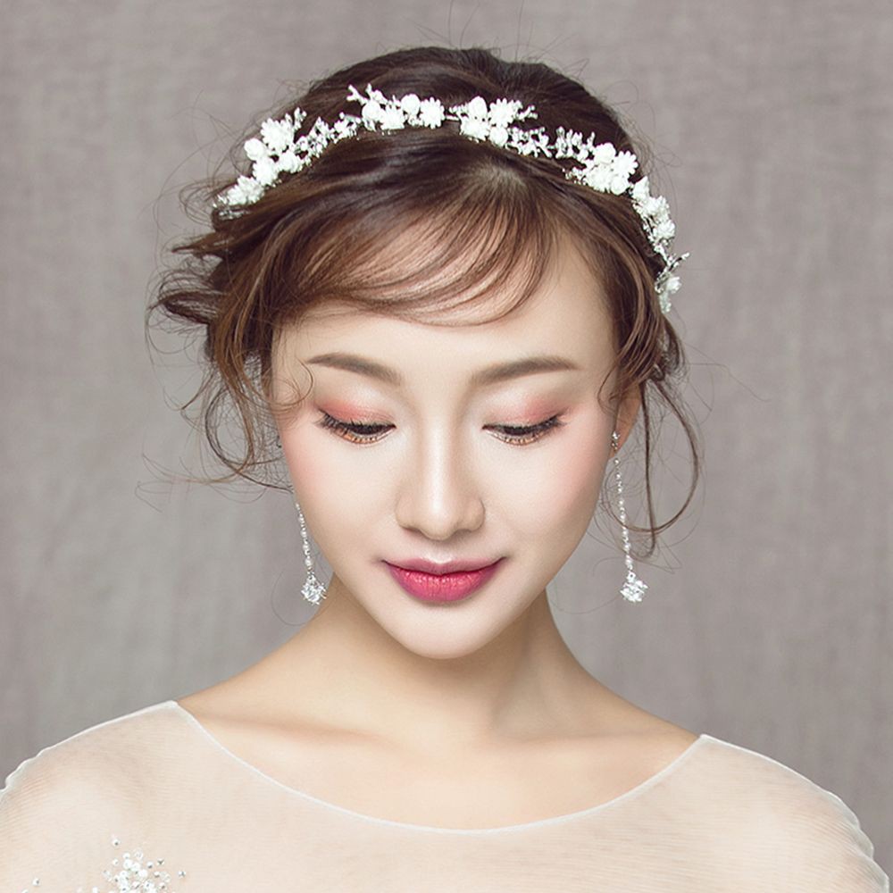 Băng đô đính hoa cài tóc cô dâu