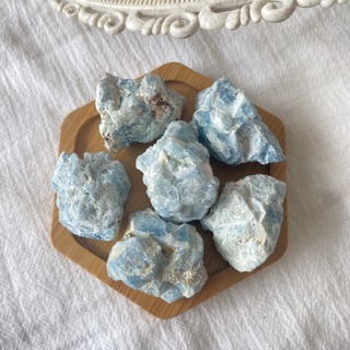 Đá Aquamarine thô