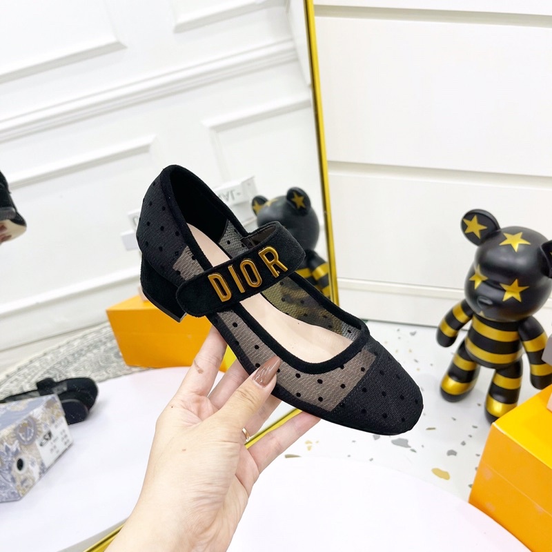 Giày búp bê quai ngang mũi tròn phối lưới Dior