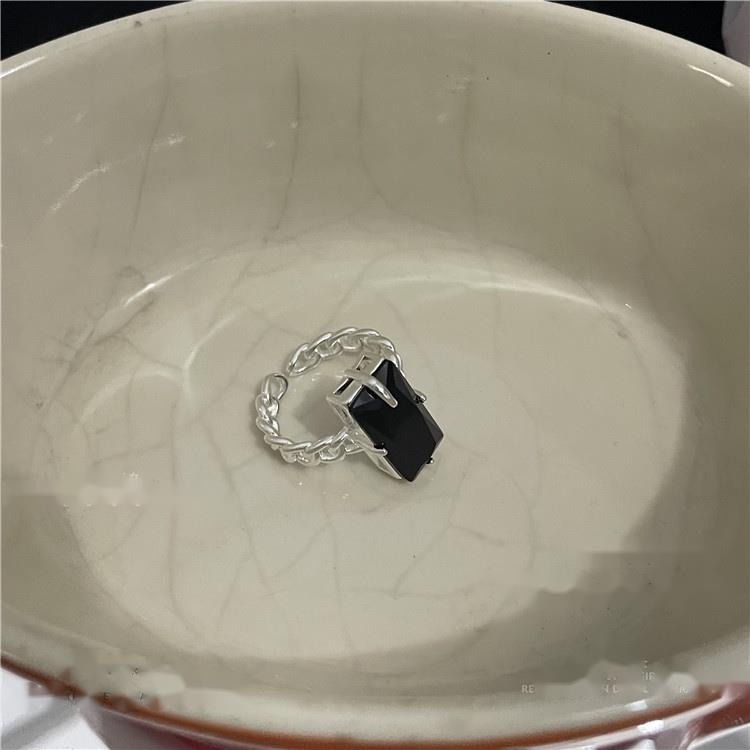 Nhẫn Hở Hình Vuông Đính Kim Cương Đen Phong Cách Hip Hop Đường Phố Thời Trang Có Thể Điều Chỉnh