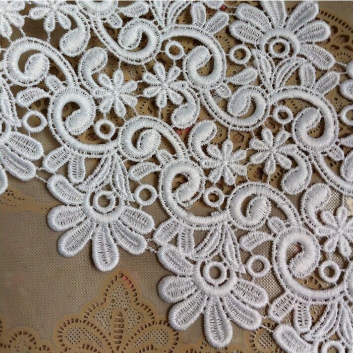 Dải Ren Hoa Trắng Thêu Ren Hòa Tan Trong Nước Dài 10cm Trang Trí Quần Áo