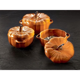 ẤU SỨ QUẢ BÍ NGÔ STAUB size 12cm & 15cm