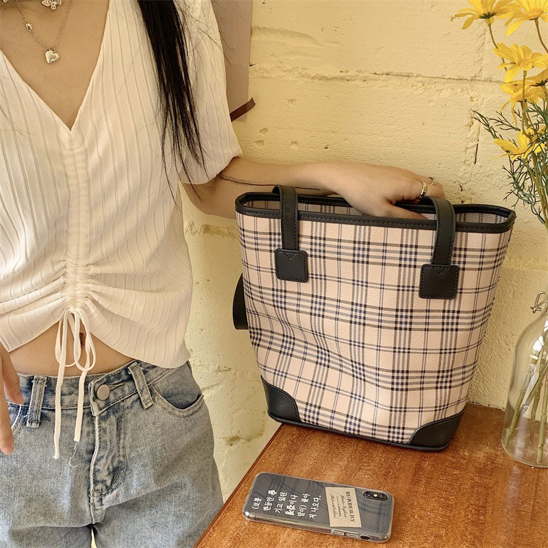 Túi xách quai chéo IELGY phong cách Hàn Quốc thời trang cho nữ