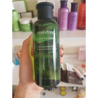⚘Nươc Hoa Hồng Innisfree Green Tea Seed Skin 200ml🌿