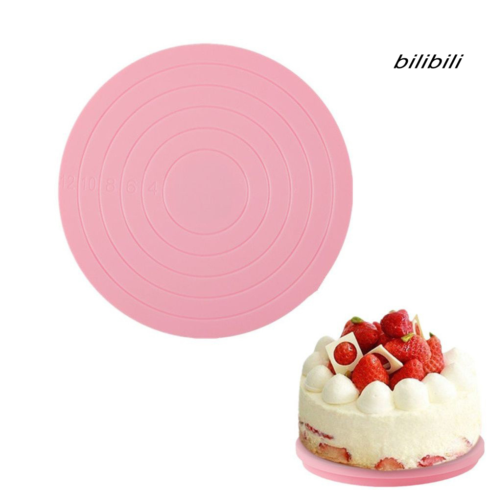 Bàn xoay làm bánh hình tròn 14cm bằng nhựa tiện lợi