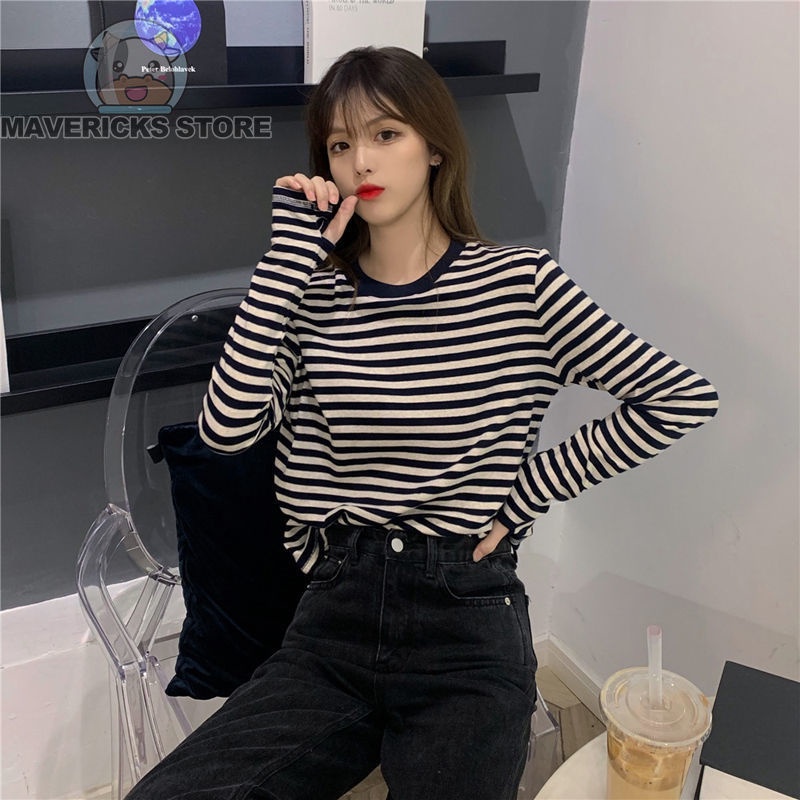 Áo Thun Tay Dài Cổ Tròn Dáng Rộng Họa Tiết Kẻ Sọc Phong Cách Hàn Quốc Trẻ Trung Cho Nữ