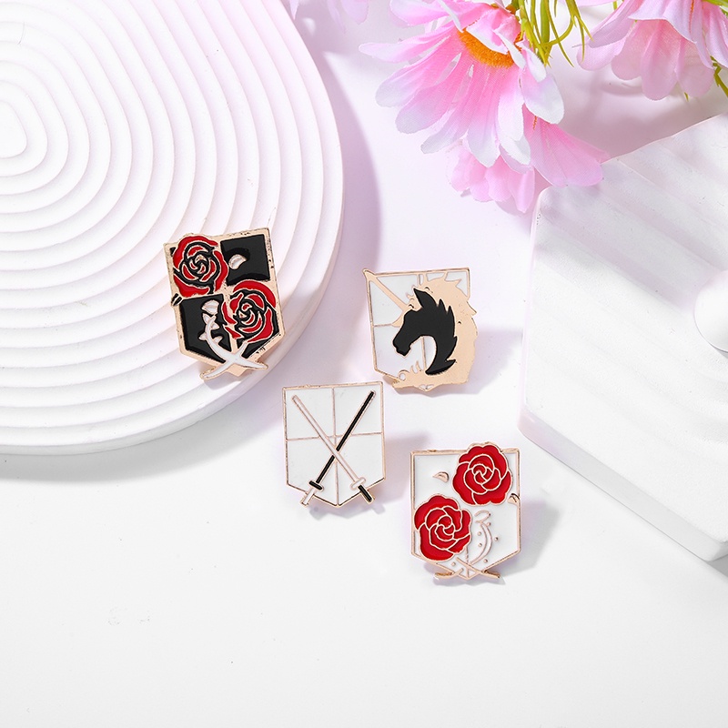 Huy hiệu cài áo QIHE JEWELRY hình anime Attack on Titan trang trí quần áo balo làm quà cho bạn bè