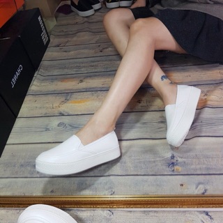 Slip on trơn