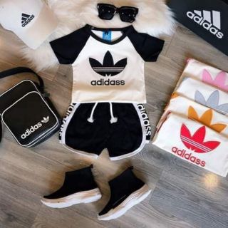 Bộ adidas