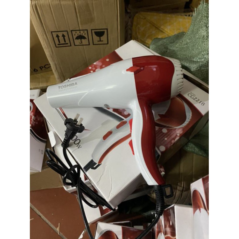Máy sấy tóc Toshiba
