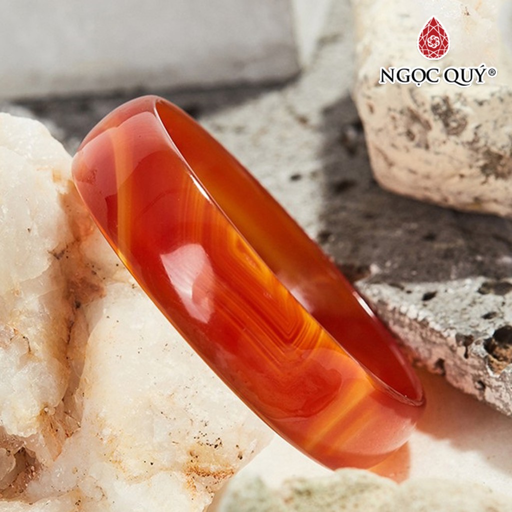 Vòng tay mã não đỏ bản hẹ - Ngọc Quý