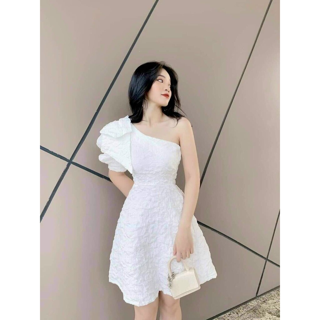 [GA02] Đầm Lệch Vai Vải Gấm Dự Tiệc, Họa Tiết Dập Nổi, 2 Màu Đen, Trắng, Hồng, Xanh - HÌNH THẬT | BigBuy360 - bigbuy360.vn