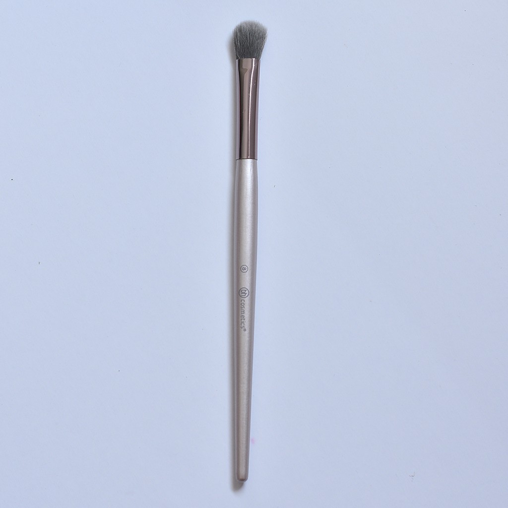 Cọ trang điểm tô bầu mắt BH Cosmetics Lavish 8