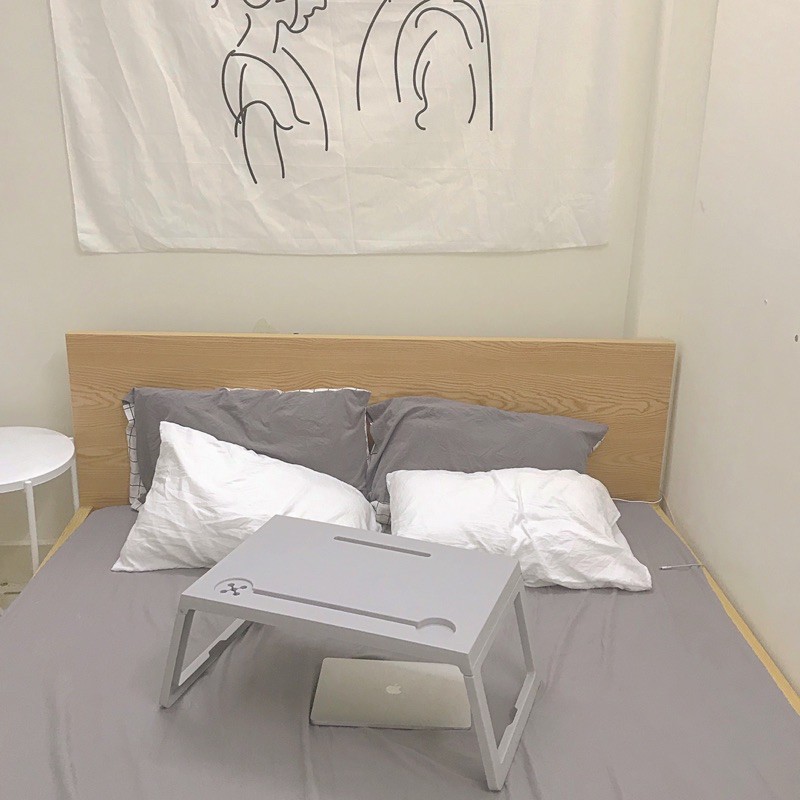 ảnh thật bàn nhựa hàn quốc mặt phẳng | BigBuy360 - bigbuy360.vn