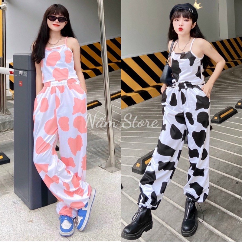 Set áo croptop 2 dây hoạ tiết bò sữa + Quần jogger bò sữa ống rộng dây rút - Set bò sữa đen, hồng