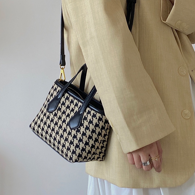 Túi đeo chéo IELGY nhỏ phong cách phương Tây thời trang cao cấp