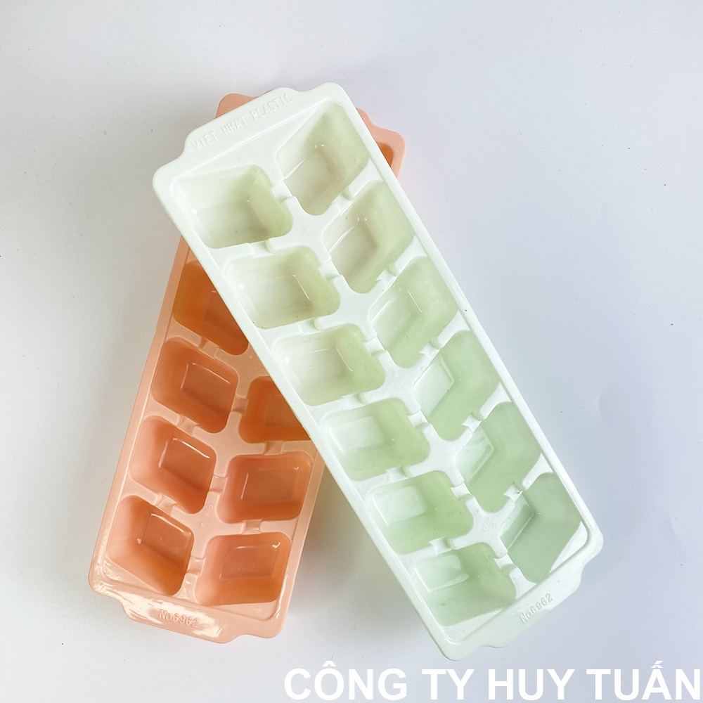 Khay làm đá chính hãng Việt Nhật 6962 - Khay đá 12 viên hình con thoi