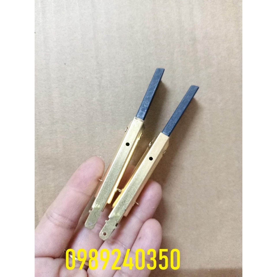 Bộ chổi than máy giặt cửa ngang kèm đế cài chính hãng
