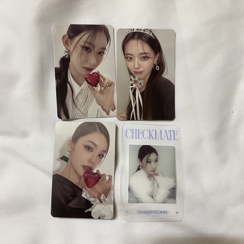 Ảnh lẻ chính hãng bộ ảnh Người kiểm tra Checkmate nhóm nhạc Itzy láng mịn sáng bóng làm bạn ngất ngây