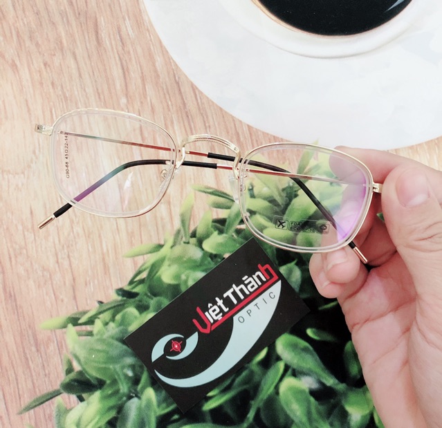Gọng kính trong viền vàng mới 2018 siêu nhẹ
