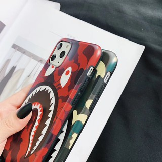 ốp lưng in hình cá mập độc đáo cho iphone 11