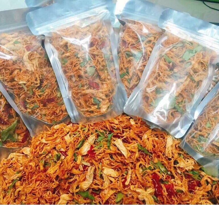 Khô gà lá chanh xé sợi loại ngon, hũ pet 500g | KingFood - Thế Giới Đồ Ăn Vặt - Đồ Ăn Vặt Hà Nội