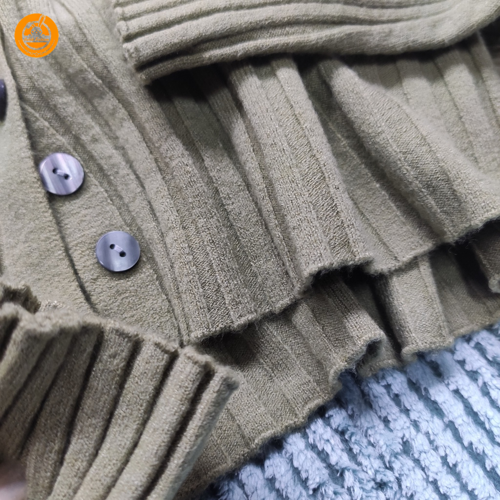 Áo Khoác Cardigan Nữ Cổ Tròn Phối Cúc Lấp Lánh Chất Len Đũa Co Dãn Tốt Êm Mềm Mại - M21110