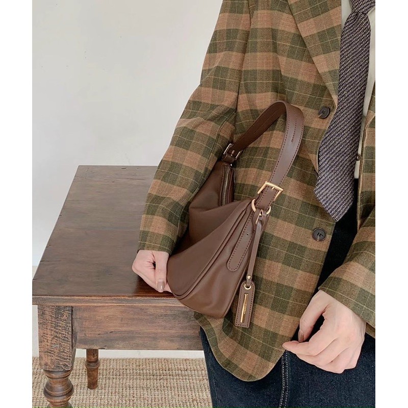 Túi Mi.co.cahh da mềm cặp nách nâu