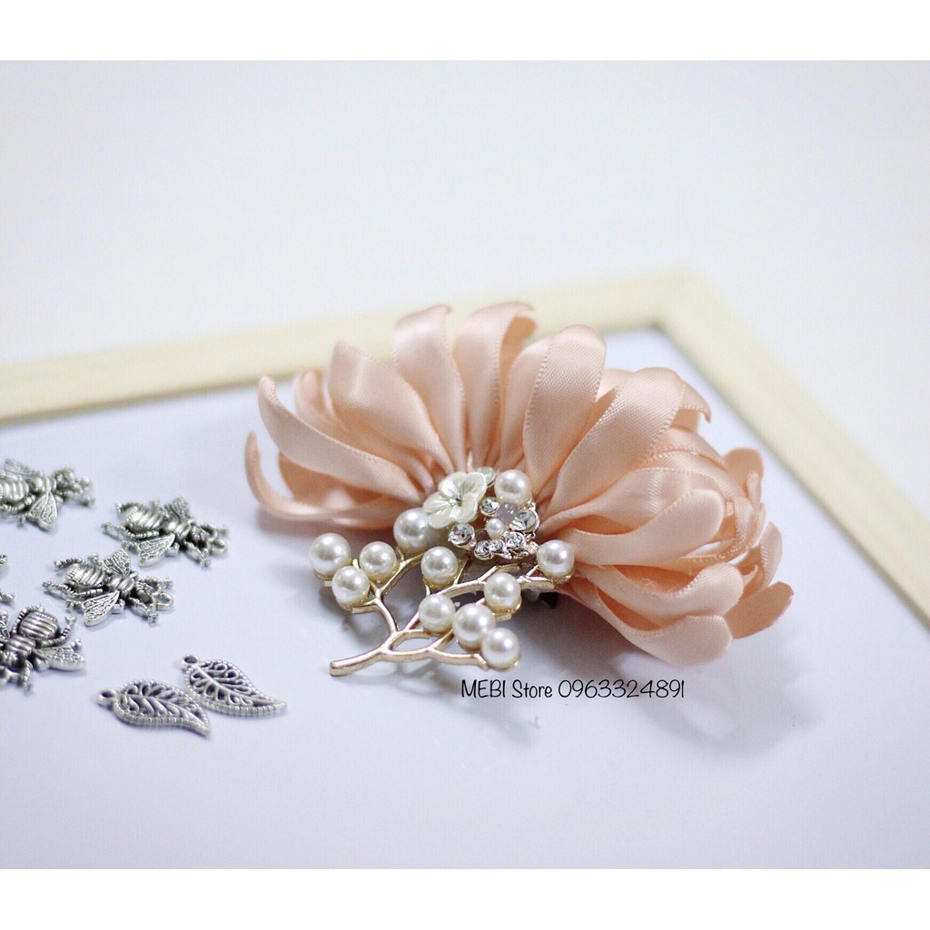 (Ảnh thật 100%) Hoa cài áo hoa cúc nửa bông sang chảnh size 8-8.5cm (NO BOX)