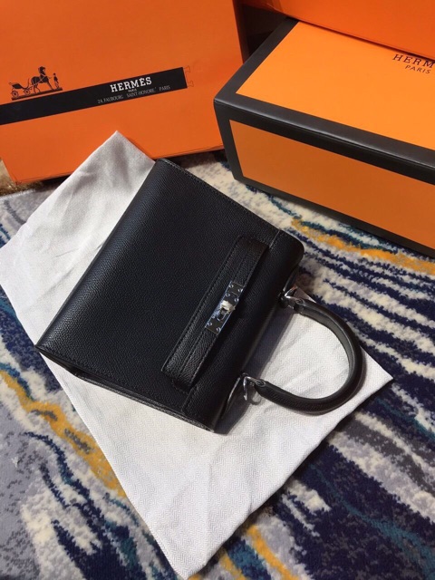 Túi Hm kelly mini 20 cm tag trắng